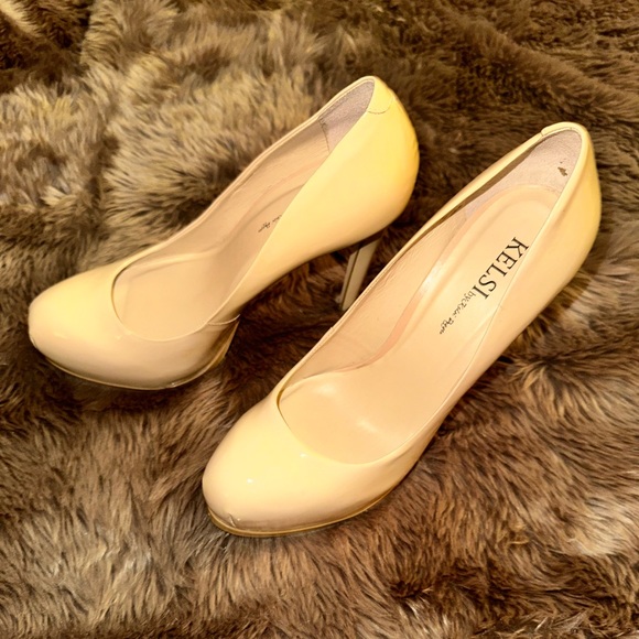 Kelsi by Kelsi Dagger Laurie Patent - Picture 4 of 10